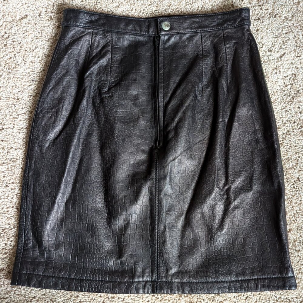 Vintage Skirt Womens Sz 6 Black Leather Alligator Mini A-Line Lined Rock Punk - Picture 2 of 9